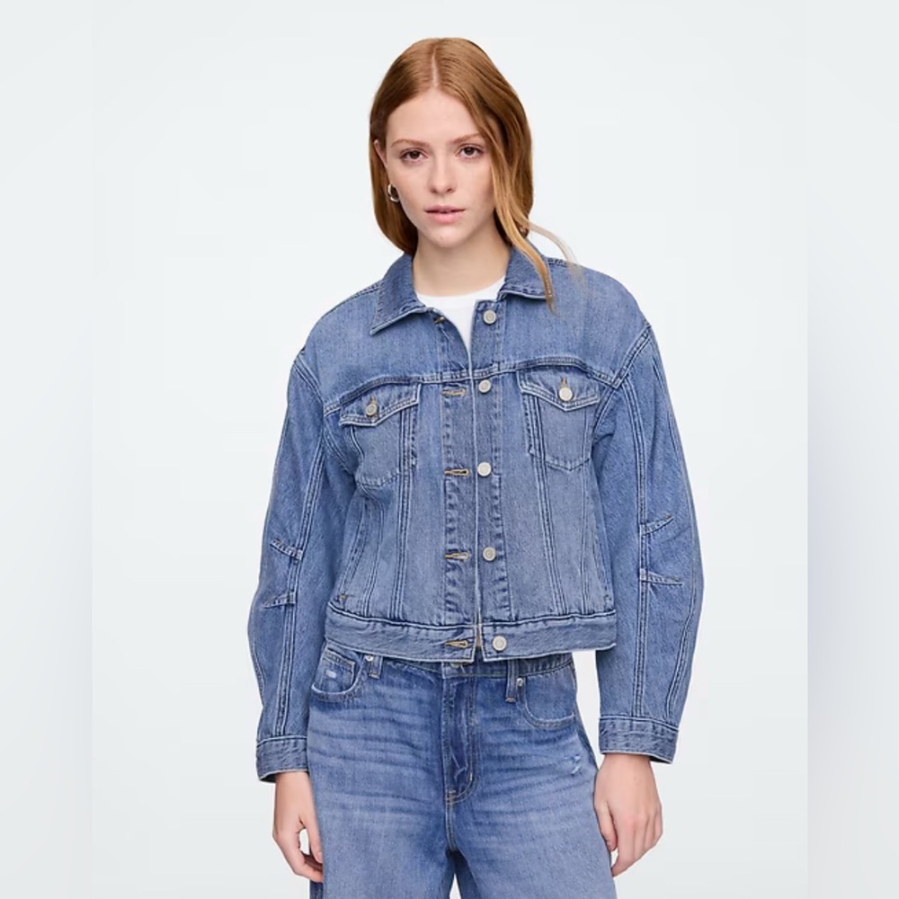 Gap Factory SuperSoft Barrel Sleeve Icon Denim Jacket